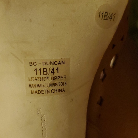 BCBGENERATION  Size 11 B Sling Back Heels - Picture 4 of 5